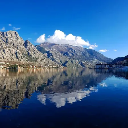 Kotor Bagus - Cozy Boutique Old Town Studio With Seaview Terrace Exterior photo