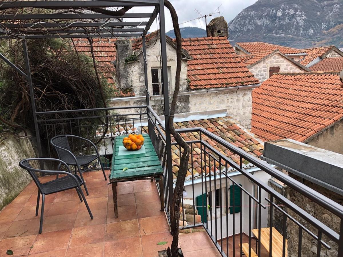 Bagus - Cozy Boutique Old Town With Seaview Terrace Apartment Kotor